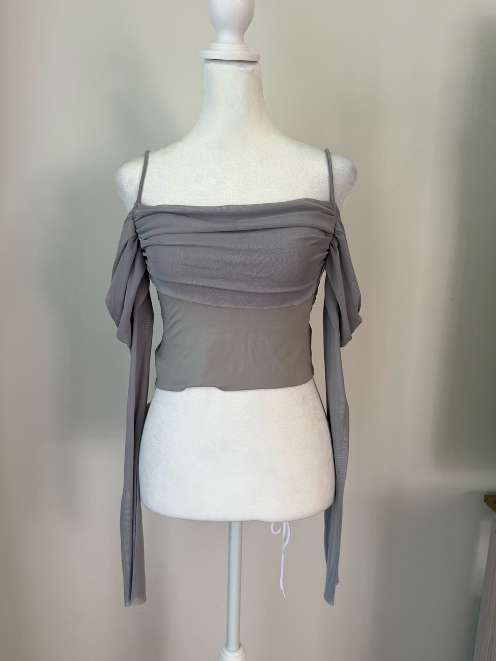 COMMENSE Women’s M Gray Off Shoulder Draped Mesh Long Sleeve Top NWT